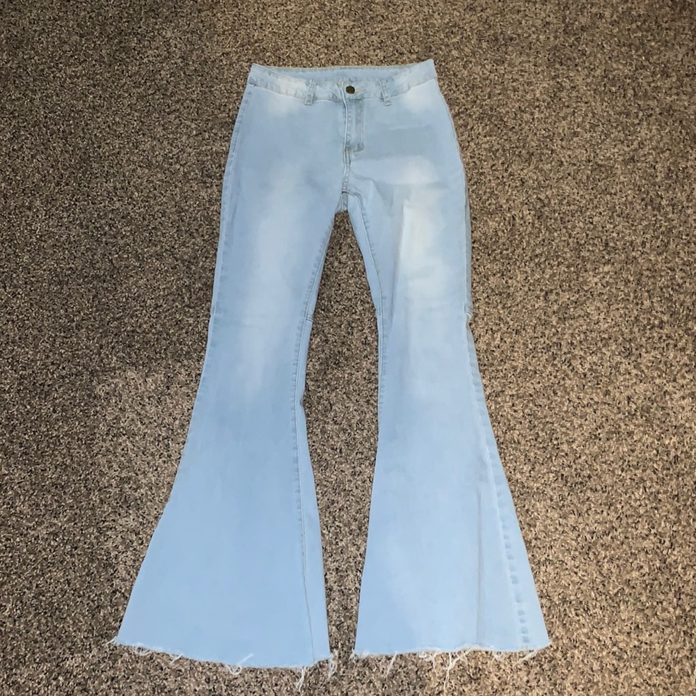 Lolo Blues Flare Jeans